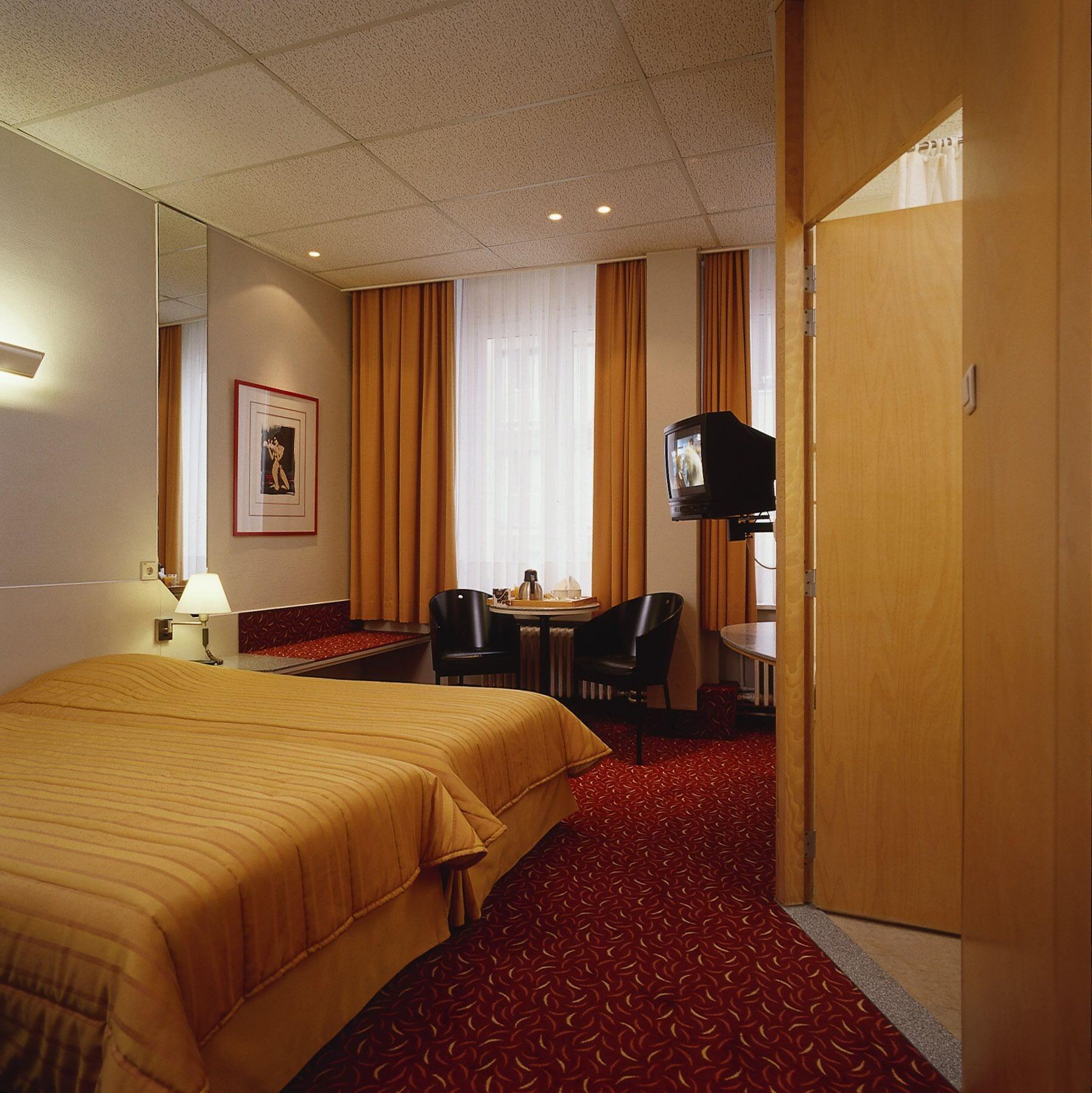 Hotel Glenmore Остенде Экстерьер фото
